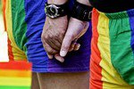 Травля гомосексуалистов принимает в России всё более