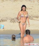 Актриса Пенелопа Крус отправилась на пляж с семьей,