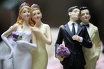 Суд в ЕС приравнял однополые браки к обычным