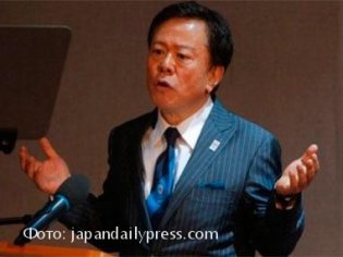 Губернатор Токио Наоки Иносэ отказался от заработной платы!
