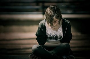 Детская и подростковая депрессия – как бороться?