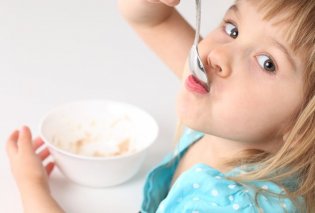 Уход за больным ребёнком: как накормить его правильно